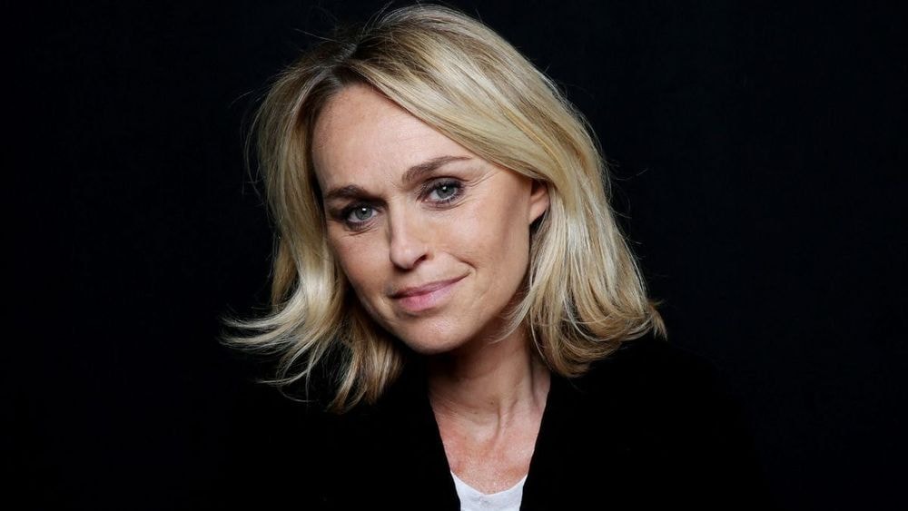 Cécile de Ménibus se confie sur sa "vie compliquée" : "Quand j'étais petite..."