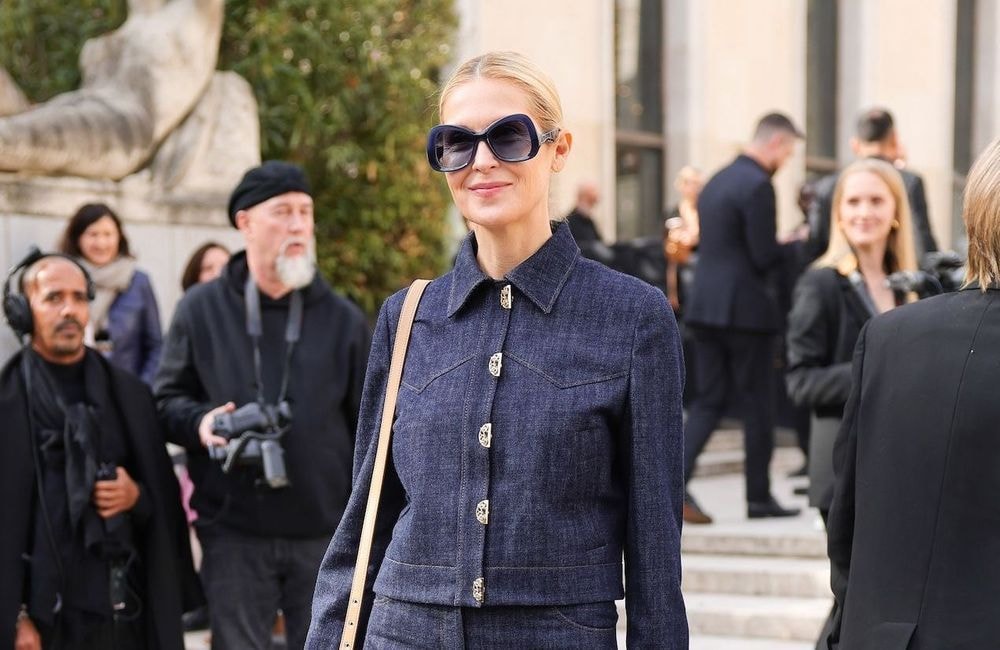 Le denim se porte foncé cet automne/hiver