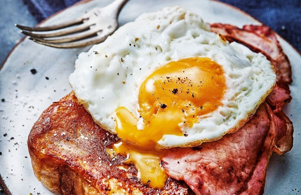 Je suis journaliste cuisine et voici mes 3 recettes de brioche perdue préférées pour le brunch du dimanche