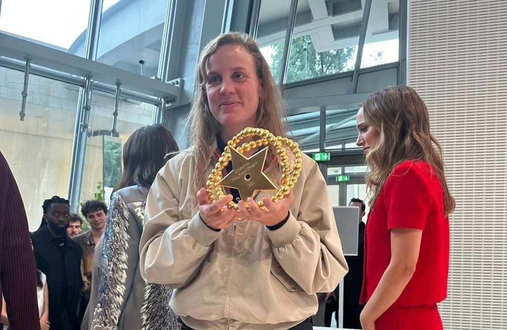 Qui est Ellen Hodakova Larsson, lauréate du Prix LVMH 2024 ?