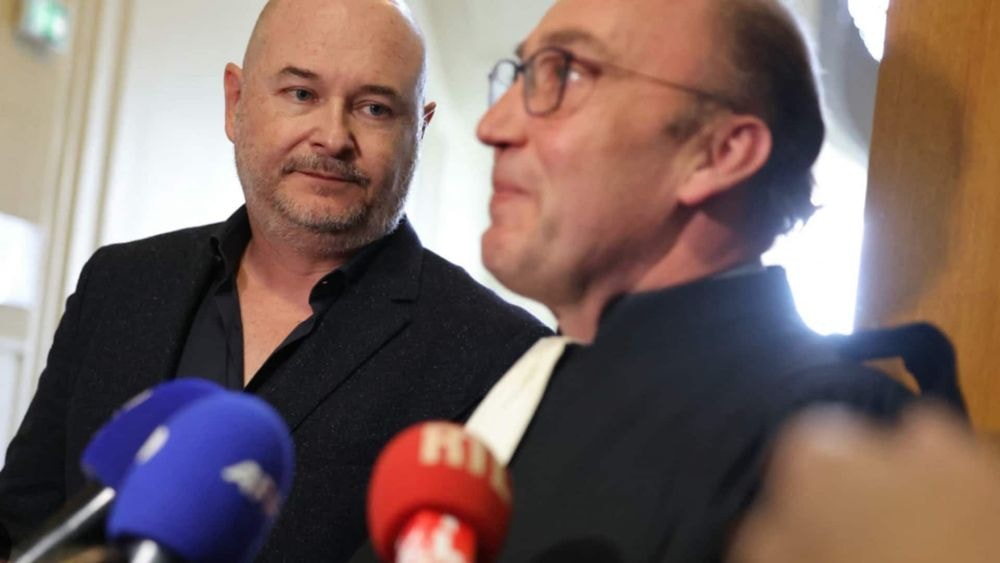 Sébastien Cauet : coup de théâtre à Versailles lors du procès en appel, une peine de prison a été prononcée