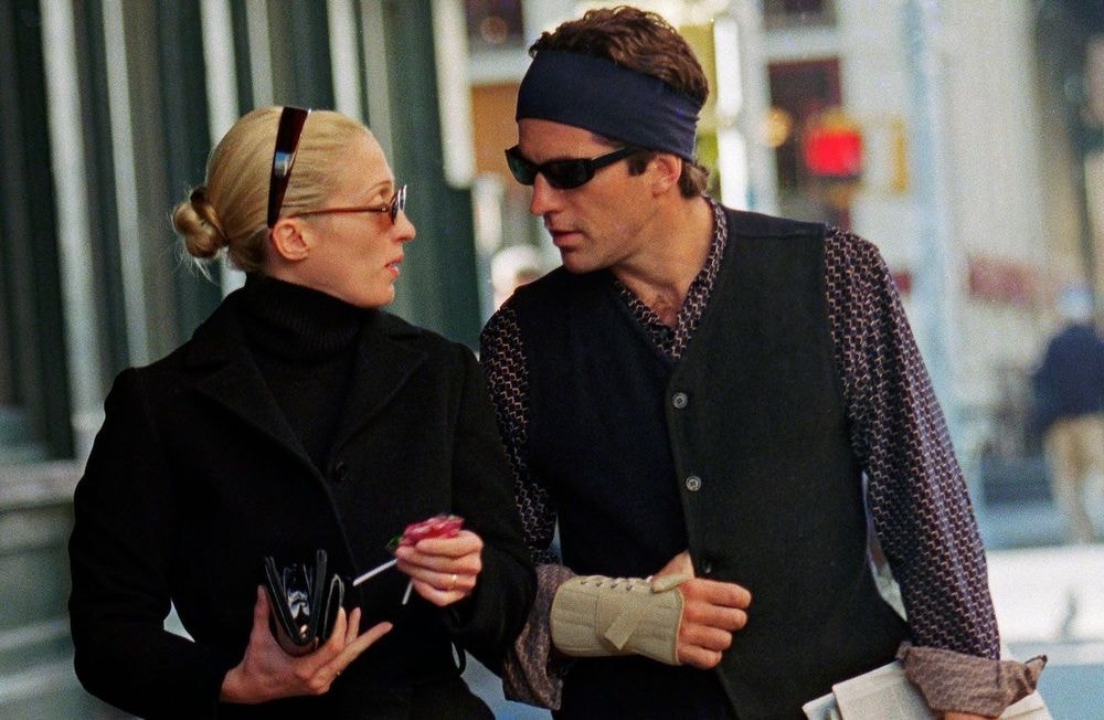 Pourquoi le jean droit à la Carolyn Bessette-Kennedy est-il le nouveau graal mode ?