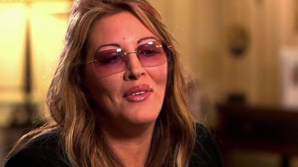 Loana donne son avis sur la série "Culte", "J'ai pleuré"