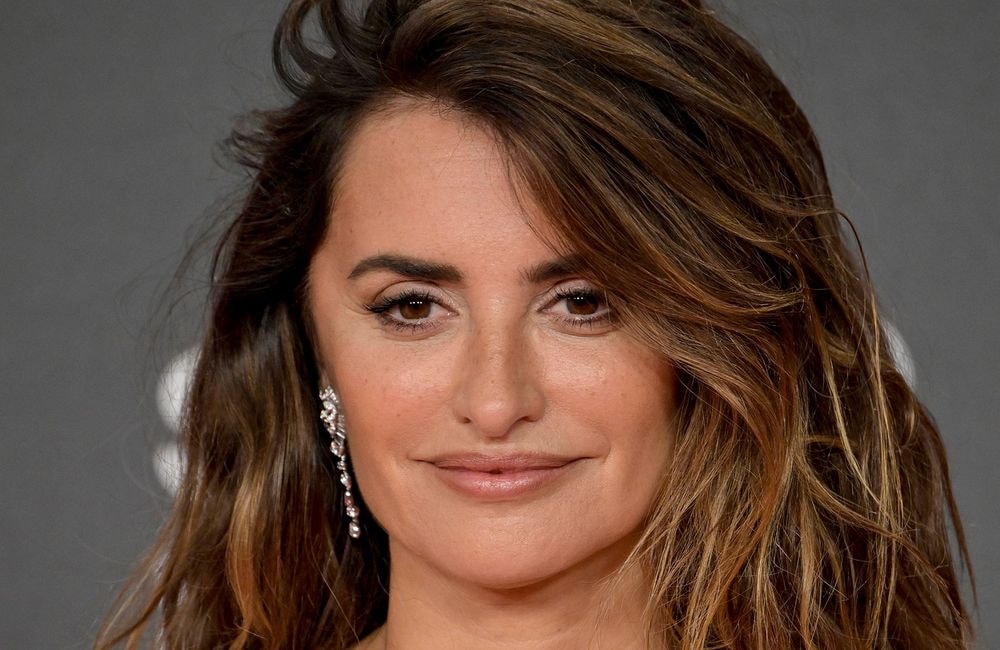 À 50 ans, Penélope Cruz dévoile une chevelure de rêve sur le tapis rouge