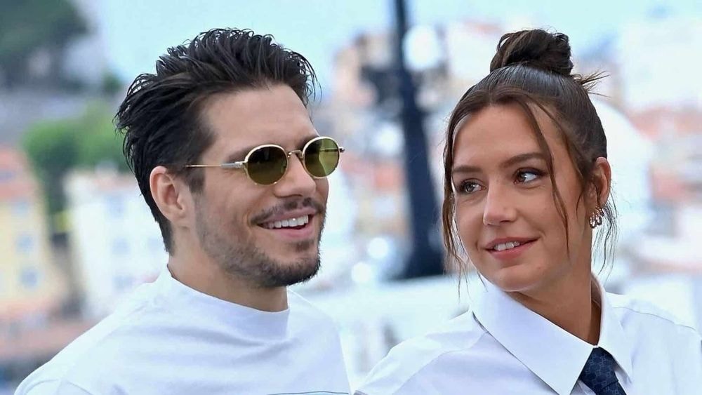 "C'est quoi cette... ?" : François Civil interrogé sur Adèle Exarchopoulos, sa réaction est sans appel
