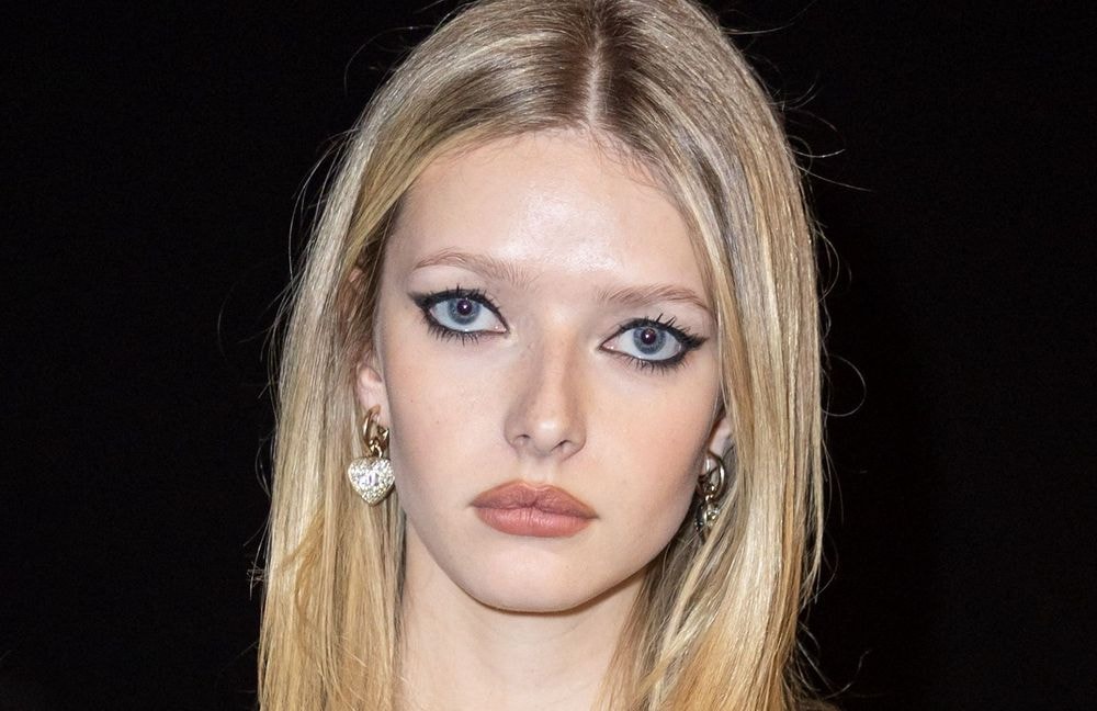 Apple Martin, la fille de Chris Martin et Gwyneth Paltrow fait sensation au Bal des Débutantes