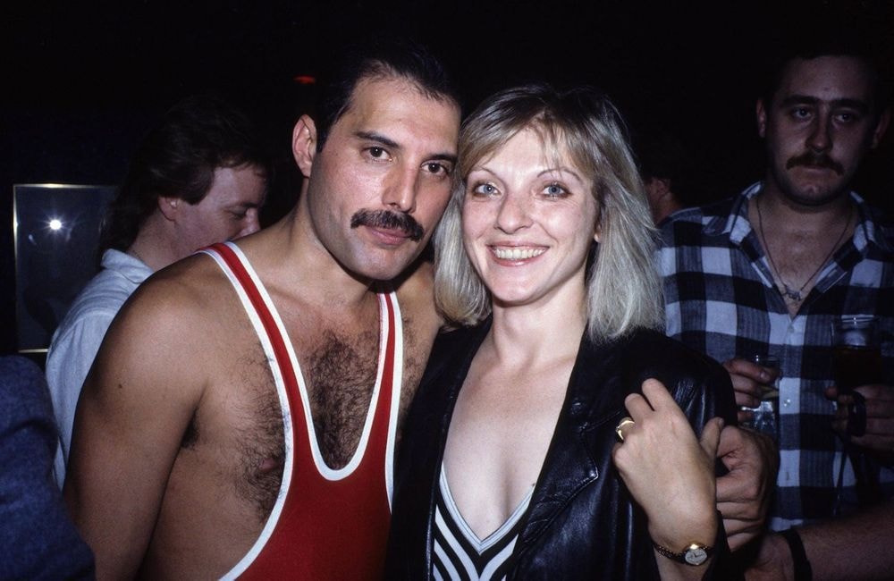 Freddie Mercury aurait une fille secrète ? Son ex Mary Austin répond sans détour