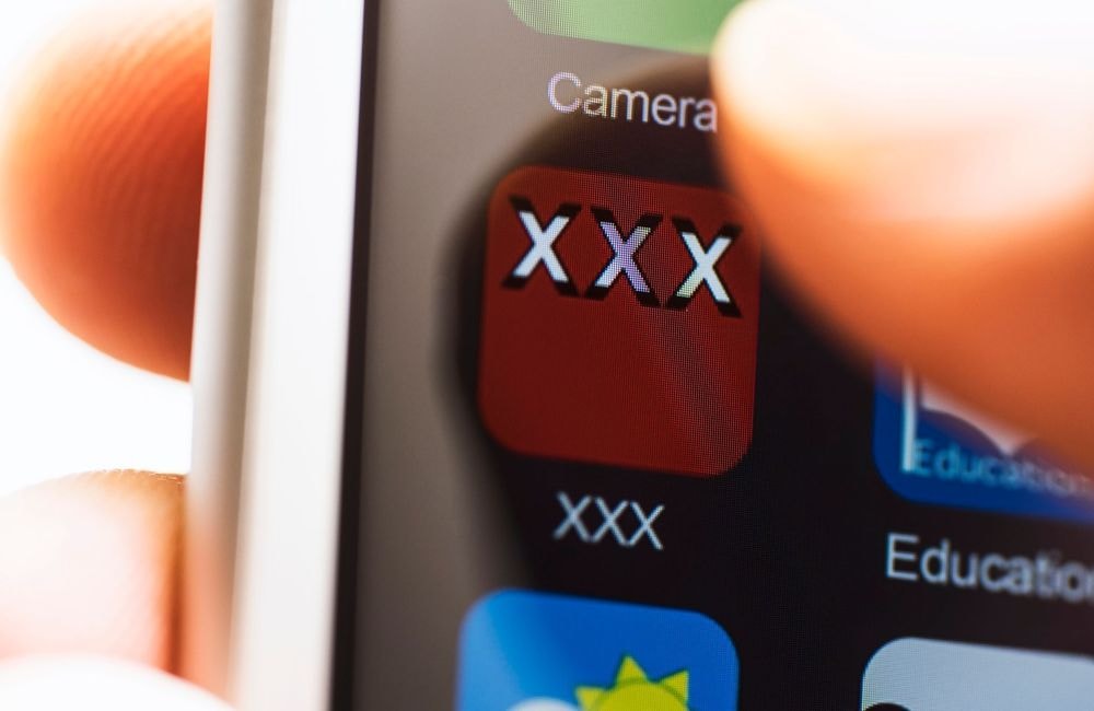 Pornographie : ces cinq nouveaux sites dans le viseur de l’Arcom