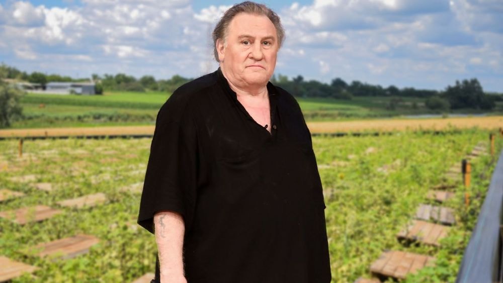 Gérard Depardieu exilé en Bourgogne : il élève maintenant des escargots et n'aspire "qu'au calme et à un peu de bave"