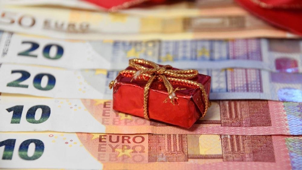 Prime de Noël 2025 : combien auriez-vous touché si elle avait suivi l'inflation depuis 1998 ?