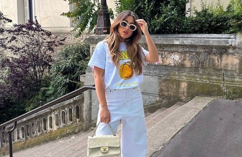 Ces chaussures sublimées par un jean wide leg font leur retour à la rentrée