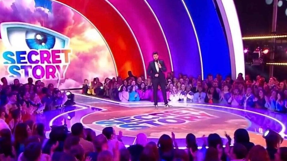 Christophe Beaugrand (Secret Story) : l'attitude du présentateur avec le premier éliminé choque les candidats de l'émission, "méchant, horrible..." !