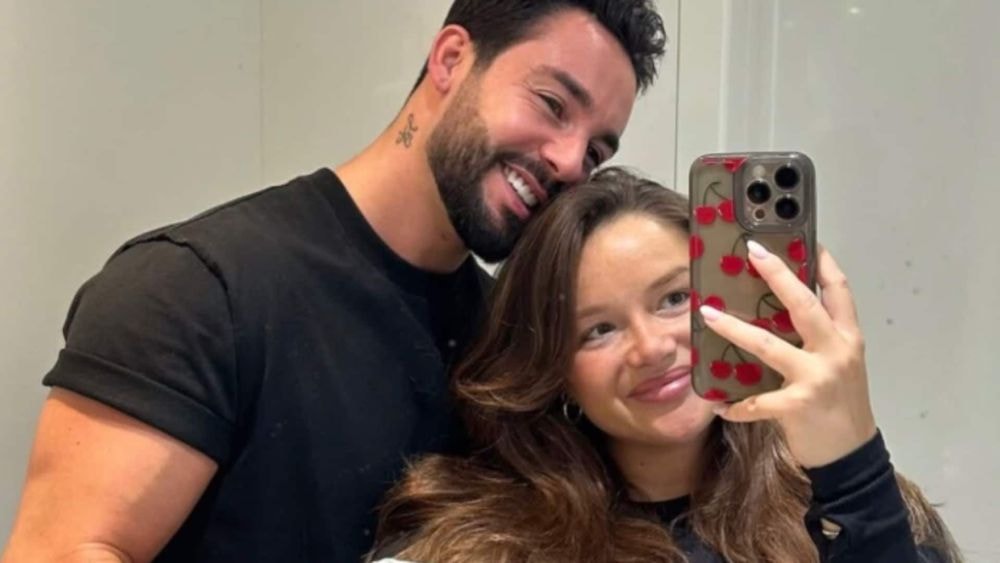 Victoria Mehault : elle annonce sa rupture inattendue avec le père de son fils, "un échec personnel"