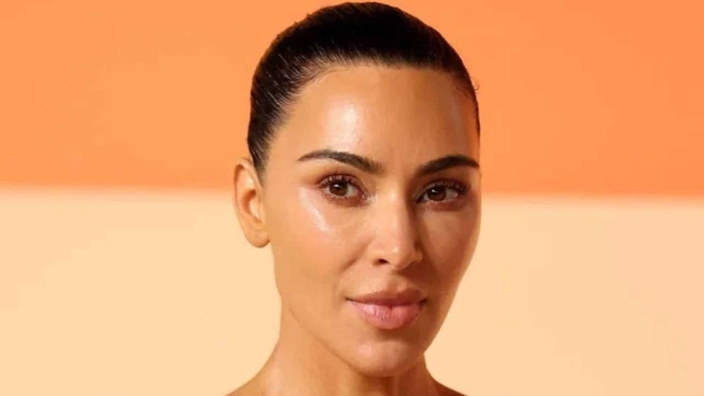 Kim Kardashian prête à affronter les "papys braqueurs" avec "dignité et courage" lors de son témoignage dont on connaît la date