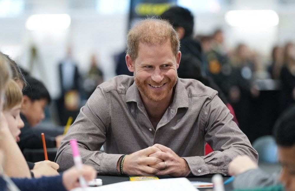 Le prince Harry célèbre Noël en visioconférence avec des enfants de militaires en deuil