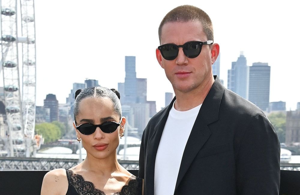 Zoë Kravitz et Channing Tatum jouent la carte du matching look au photocall de « Blink Twice »