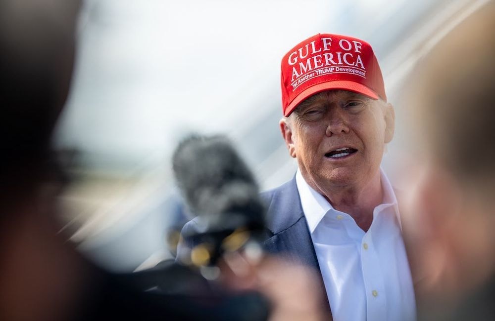 Affaire Epstein : Donald Trump va poursuivre le « Wall Street Journal », après la révélation d’une lettre salace dont il serait l’auteur