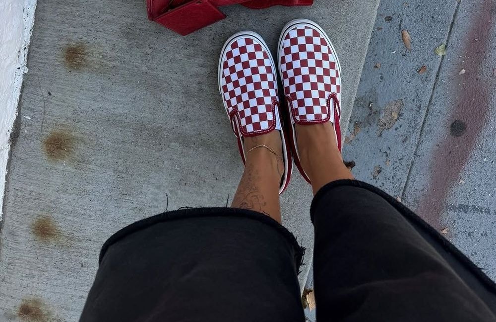Le retour en force de Vans : pourquoi tout le monde va vouloir (re)porter ce modèle culte ?
