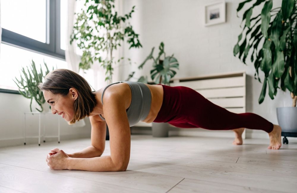 Peut-on vraiment se muscler sans matériel ? La réponse des experts