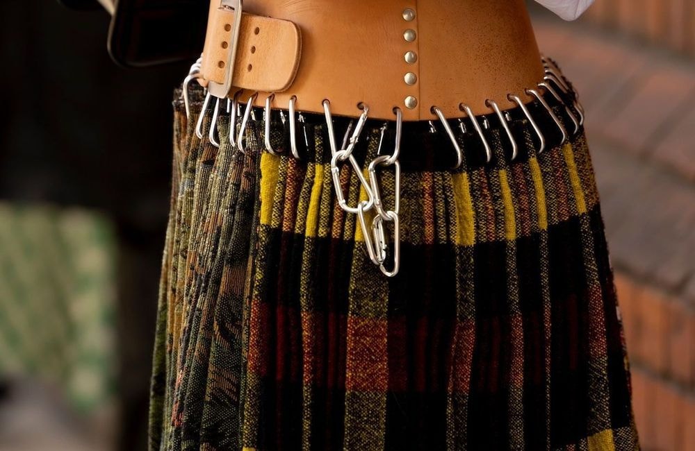 Le mousqueton est l’accessoire ultime pour pimper son look