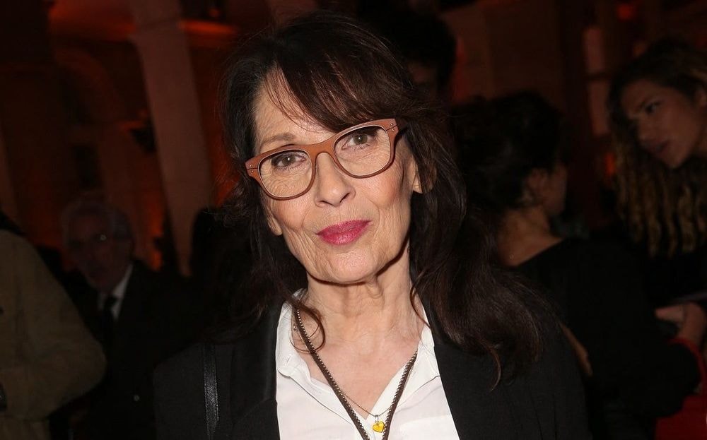 Chantal Lauby : "Elle a pris cher", à 77 ans, la star des Nuls moquée pour sa dégaine de "mémère"