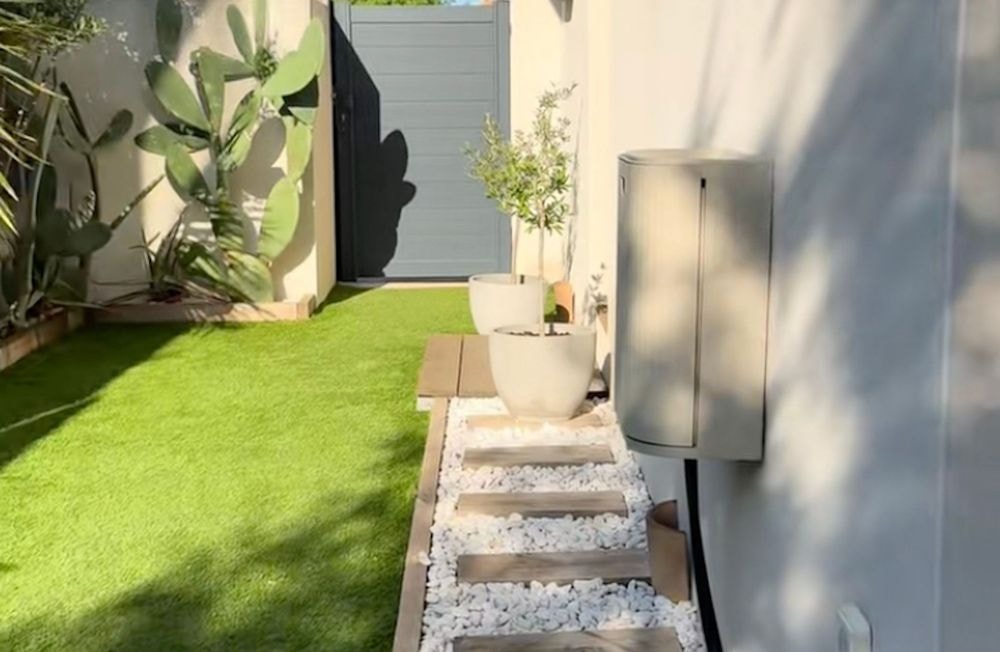 IKEA Hack : la solution de rangement pratique pour cacher un robinet de jardin