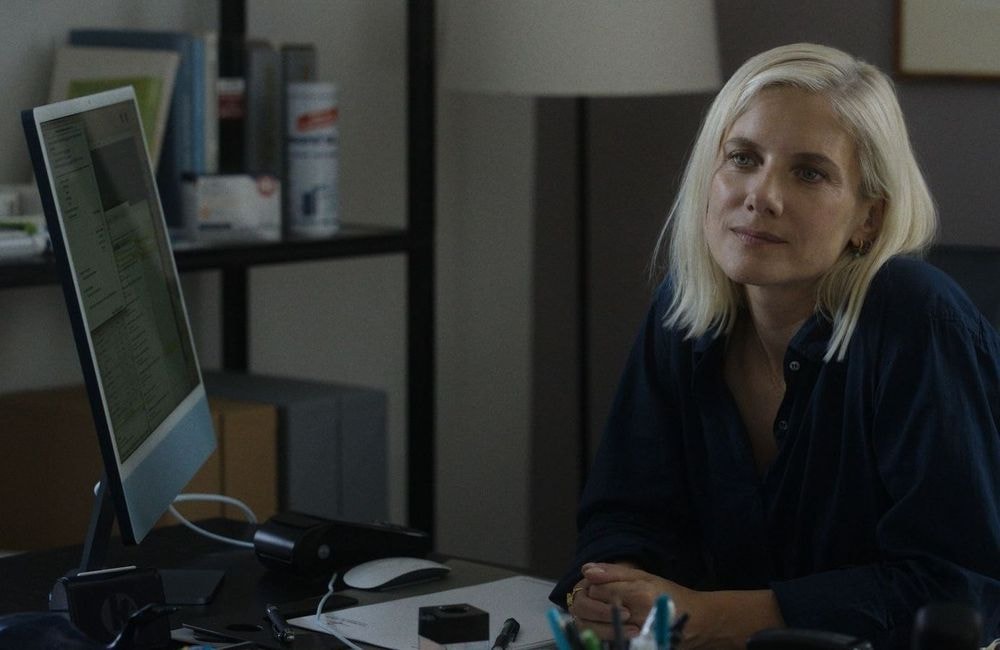 « Traqués » : Benoît Magimel et Mélanie Laurent réunis dans une série Apple
