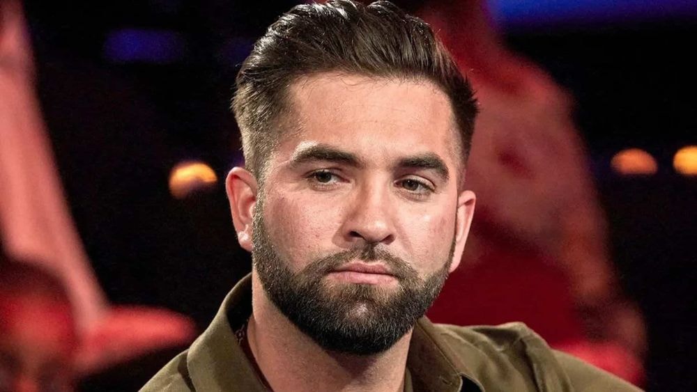 Kendji Girac "broie du noir" : un ami proche fait des révélations inattendues sur ces derniers mois difficiles pour le chanteur !