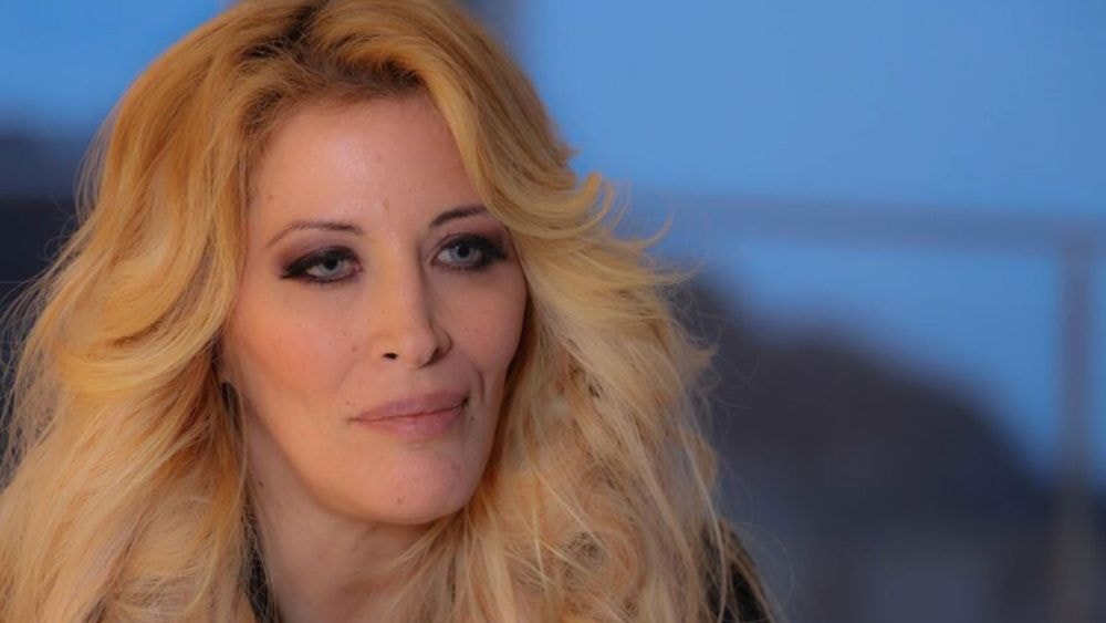 Obsèques de Loana : ce que l'on sait sur la cérémonie prévue "dans la plus stricte intimité" !