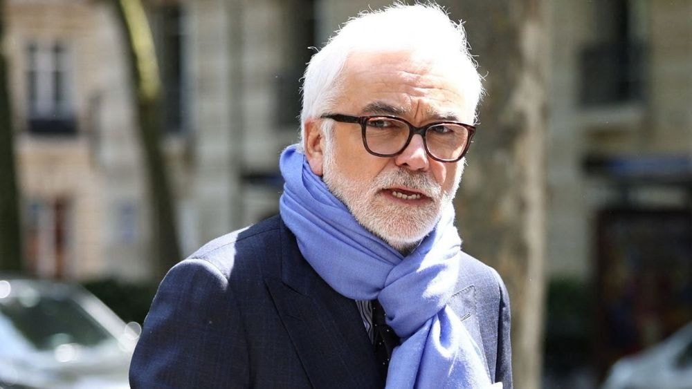 Incident en direct sur CNews : Pascal Praud obligé d'interrompre L’Heure des Pros, "le direct a parfois son imprévu"