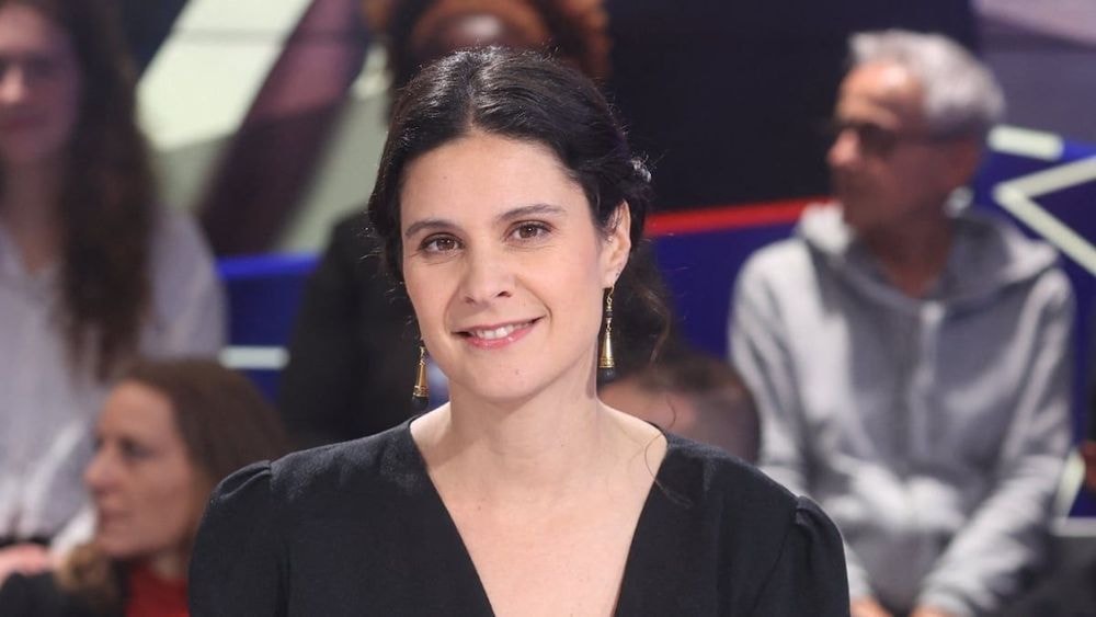 Apolline de Malherbe (46 ans) muse de son père qui est un célèbre peintre : "Des dizaines de tableaux existent de moi"