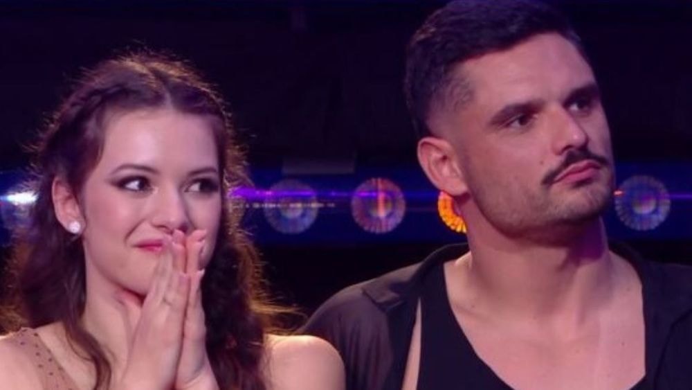 Elsa Bois et Florent Manaudou : leur baiser dans DALS fait scandale, "De Michou à Manaudou, c'est comme passer de la Twingo à la Ferrari"