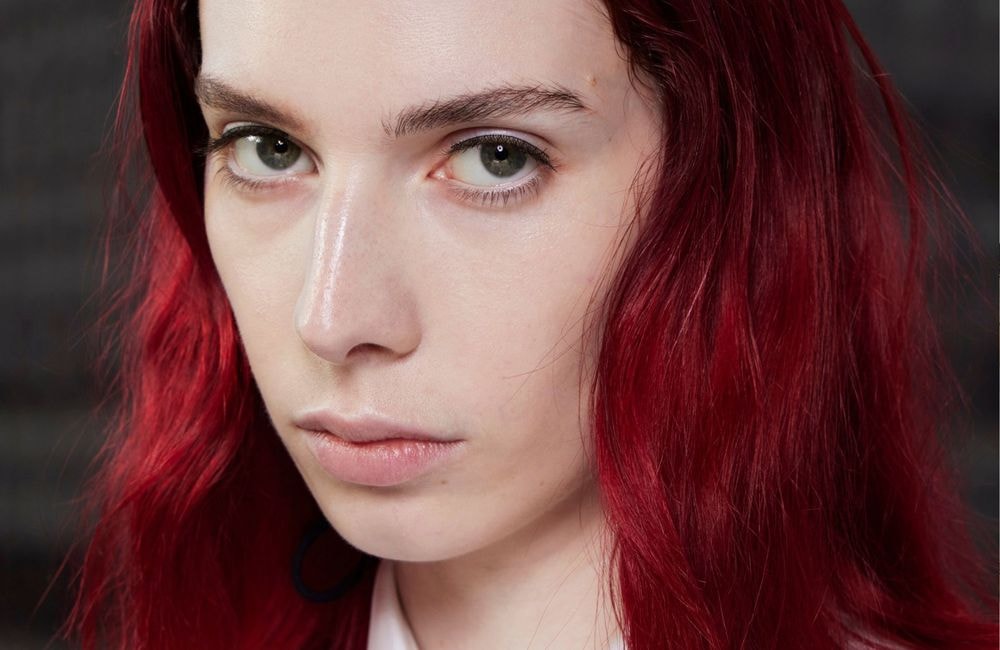 Cette couleur de cheveux ultra intense sera partout en 2026 selon les pros