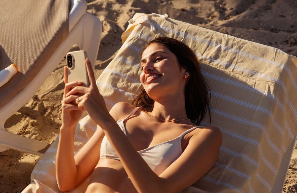 Une application pour bronzer en toute sécurité ? Les dermatologues dénoncent les risques de son utilisation