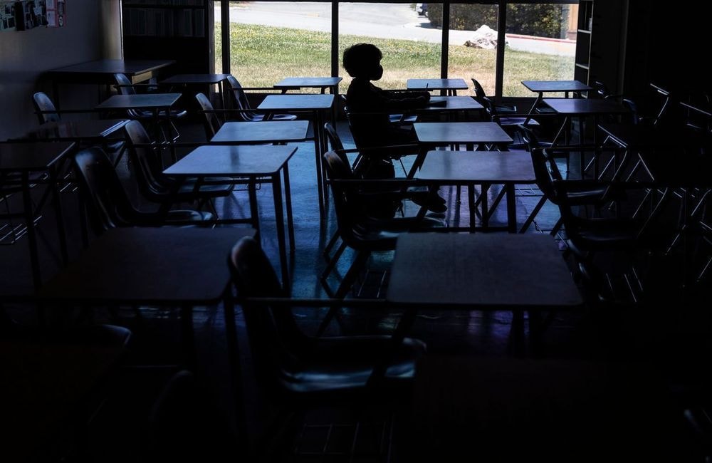Agressions sexuelles dans un lycée catholique : des anciens élèves brisent enfin le silence
