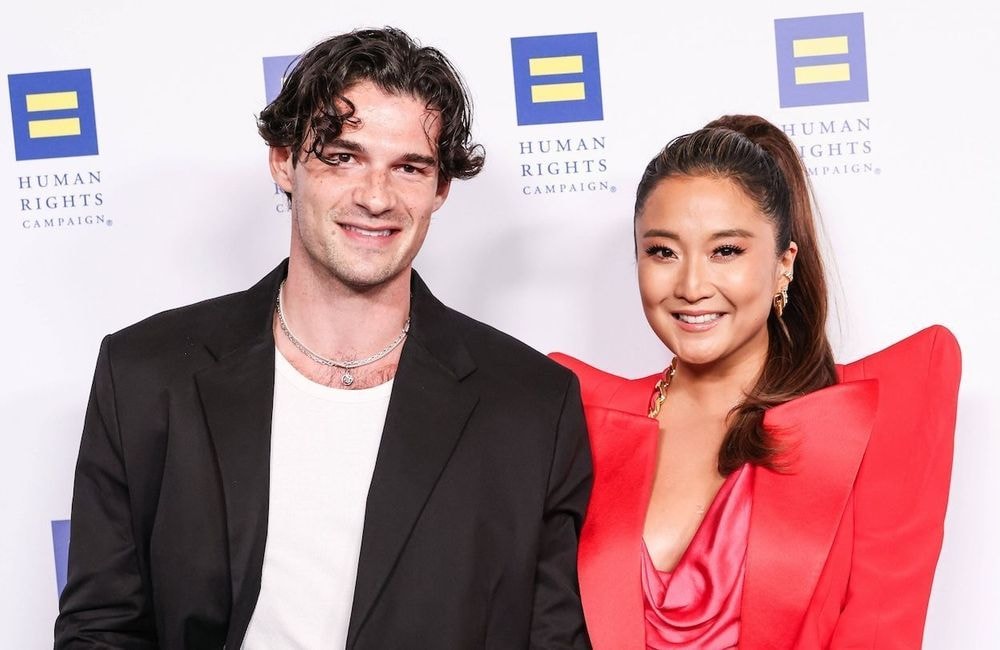 « Emily in Paris » : les acteurs Ashley Park et Paul Forman se seraient séparés