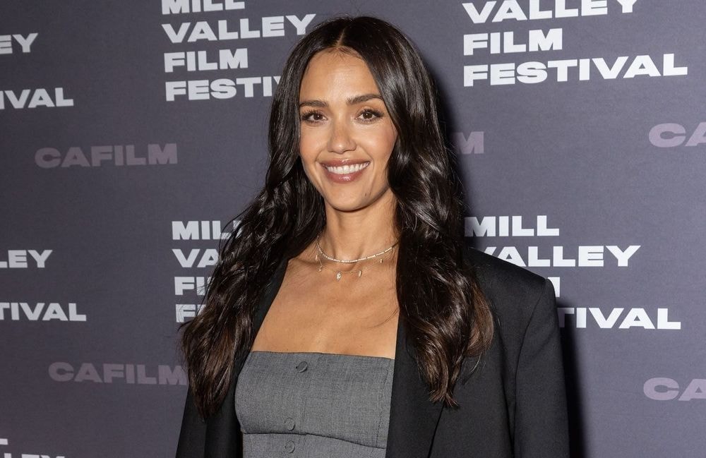 Jessica Alba : son compagnon Danny Ramirez officialise pour la première fois leur relation en photo