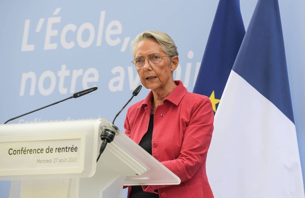 « Une affaire de symboles » : la ministre Élisabeth Borne veut dégenrer la devise du Panthéon