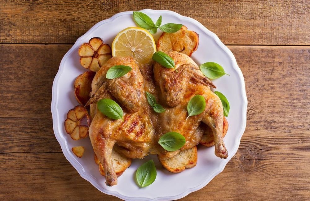 Comment réduire le temps de cuisson du poulet rôti par trois ?