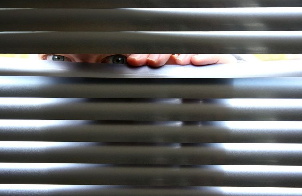 Voyeurisme, exhibitionnisme… Que sont les troubles paraphilliques ?