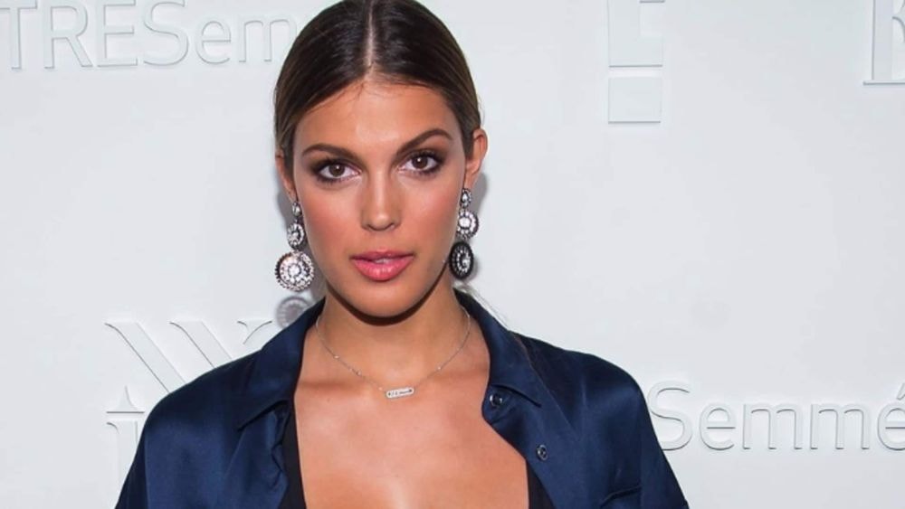 Iris Mittenaere : accusée de maltraitance sur son chiot, tous les détails !