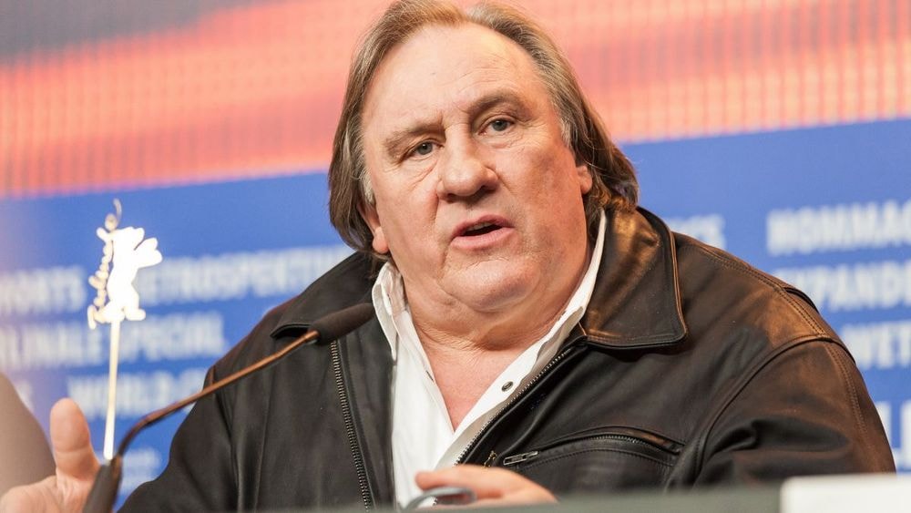 L’ex-femme de Gérard Depardieu prend la parole pour la première fois : “Je m’en veux de ne pas avoir parlé plus tôt”