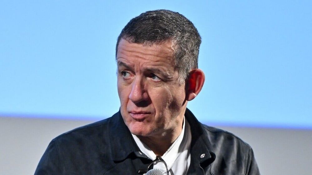 "J’ai des pornos…" : Dany Boon, 59 ans, sans tabou sur sa collection de DVD insolite