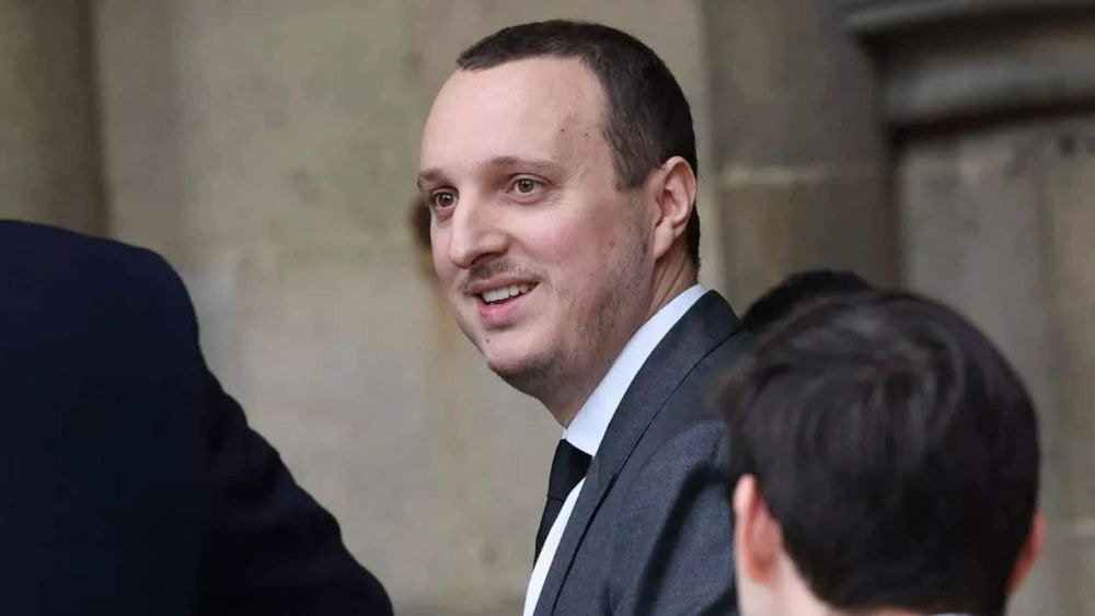 Obsèques de Bernadette Chirac : le rôle très particulier confié à son unique petit-fils Martin Rey-Chirac pendant la cérémonie