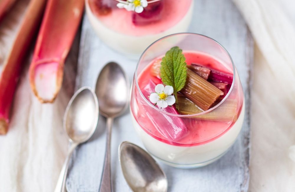 Voici la recette de rhubarbe la plus facile du web