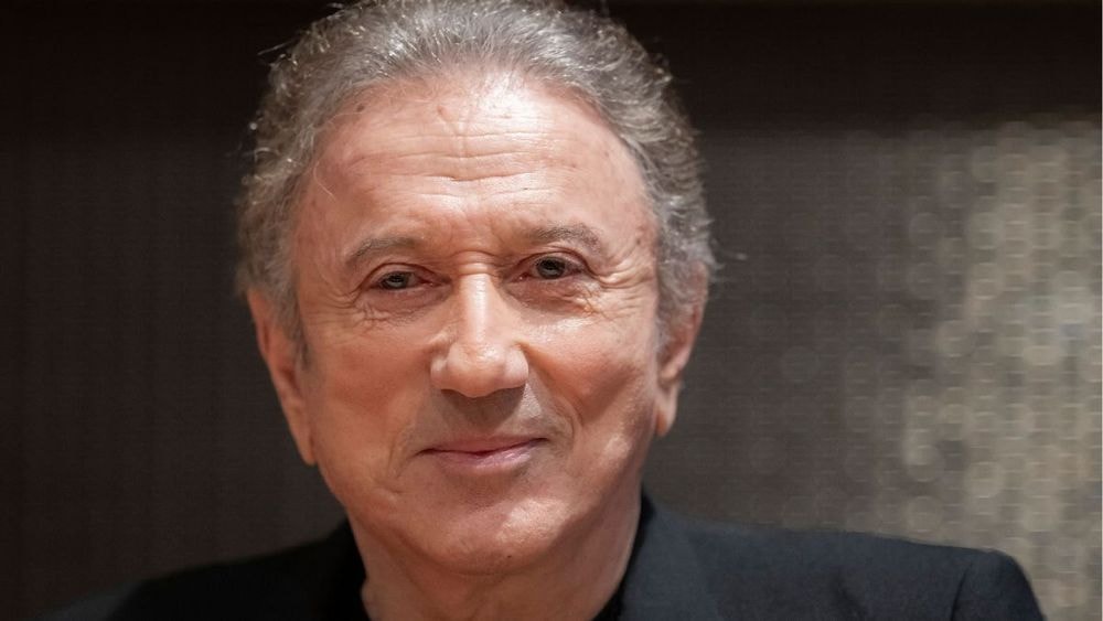 Michel Drucker (83 ans) sort du silence, “Ne vous faites pas avoir”