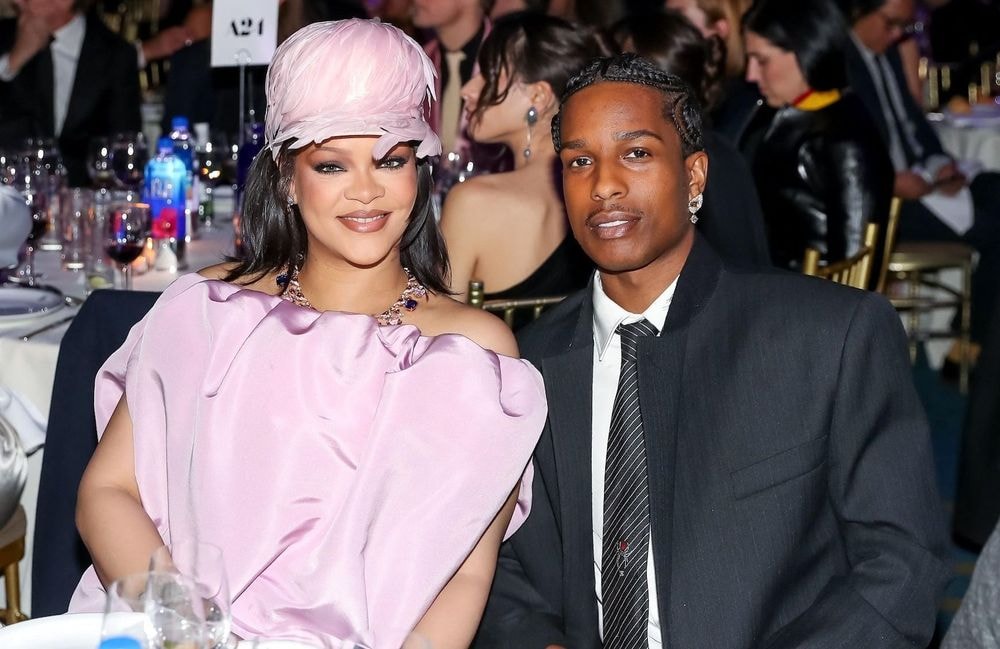 Rihanna, mère comblée : elle partage des photos de sa famille à La Barbade