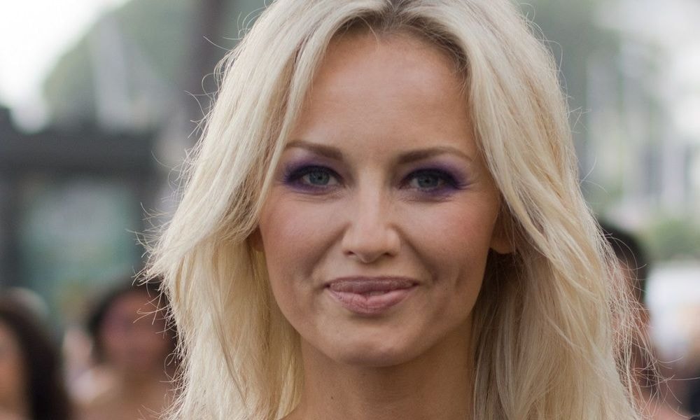 Adriana Karembeu brise le silence : des révélations sur l’infidélité et son ex-mari Christian Karembeu