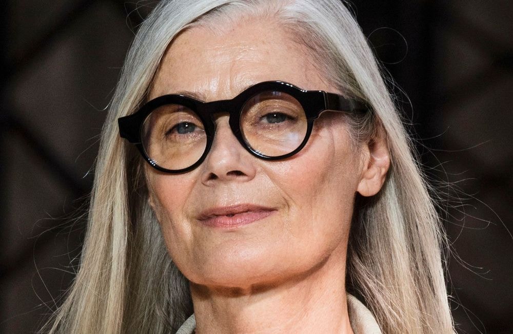 Maquillage anti-âge : voici comment lifter ses lèvres en un seul geste