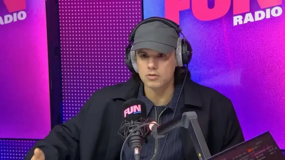 Orelsan dézingue la Star Academy en interview